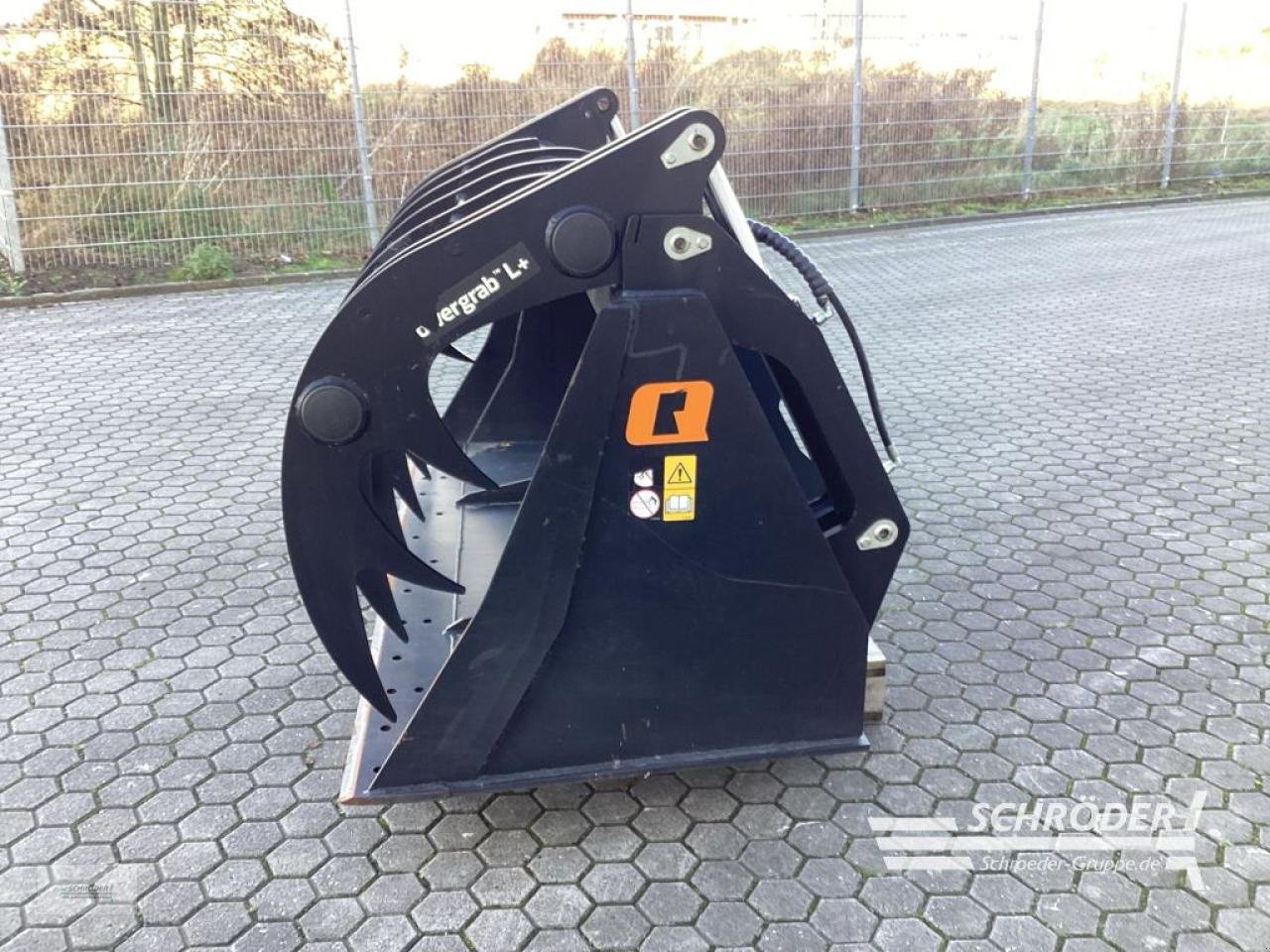 Sonstige Industriemaschinen del tipo Alö POWERGRAB L+ 220 | SCHÄFFER AUFNAHME, Gebrauchtmaschine In Norden (Immagine 3)